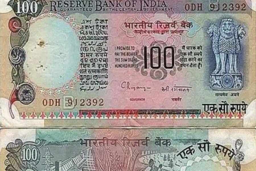 Sell old Currency: अपने पुराने सिक्कों और नोटों को यहां लाखों रुपये में बेचें, आप रातों-रात अमीर बन सकते हैं